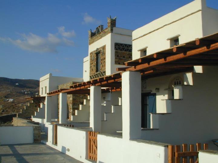 Anemismata Apartment Тинос Екстериор снимка